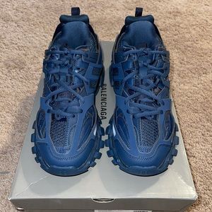 Balenciaga Track